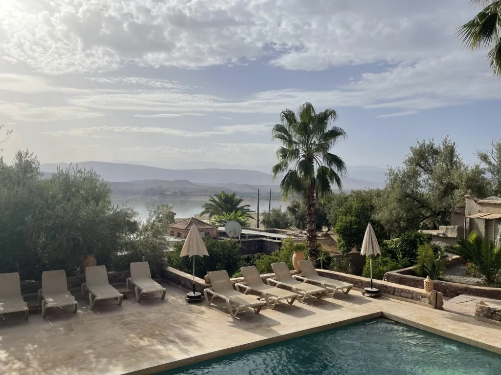 Le Petit Hôtel du Flouka, vue de la piscine