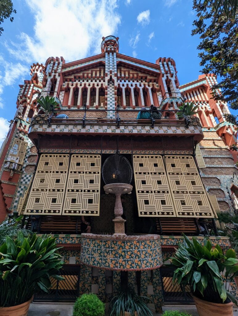 Exterior Facade of Casa Vicens