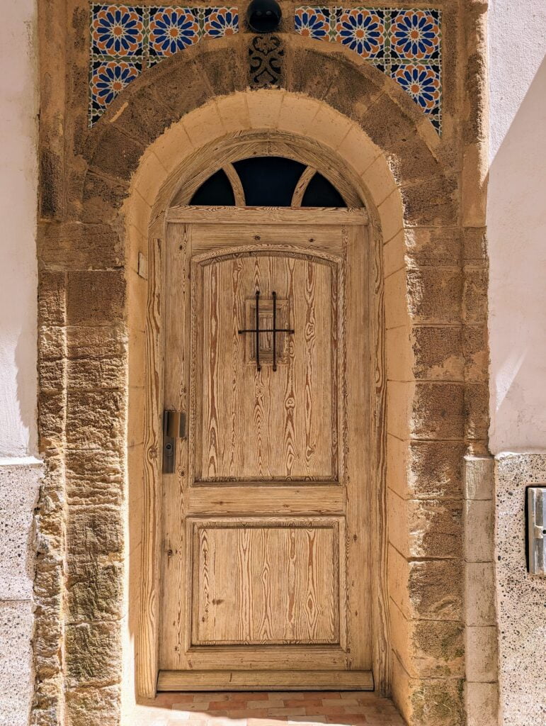 Porte dans la médina d'Essaouira