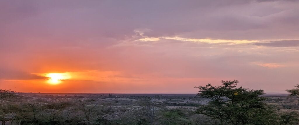 Coucher de soleil sur le Masaï Mara