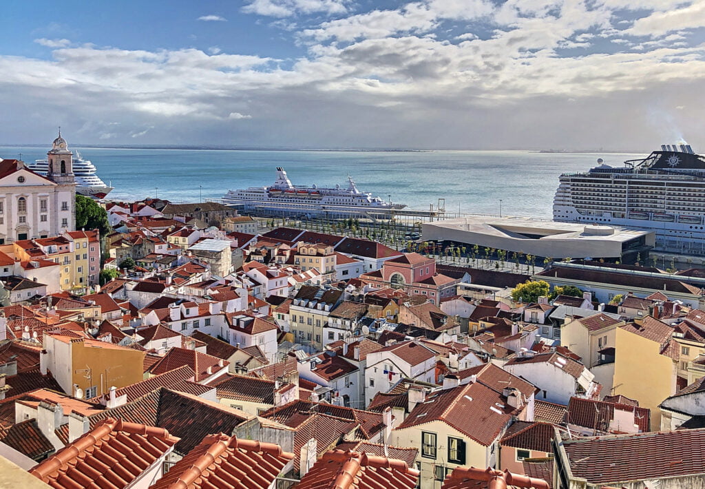 Lisbon - Miradouro de Santa Luzia