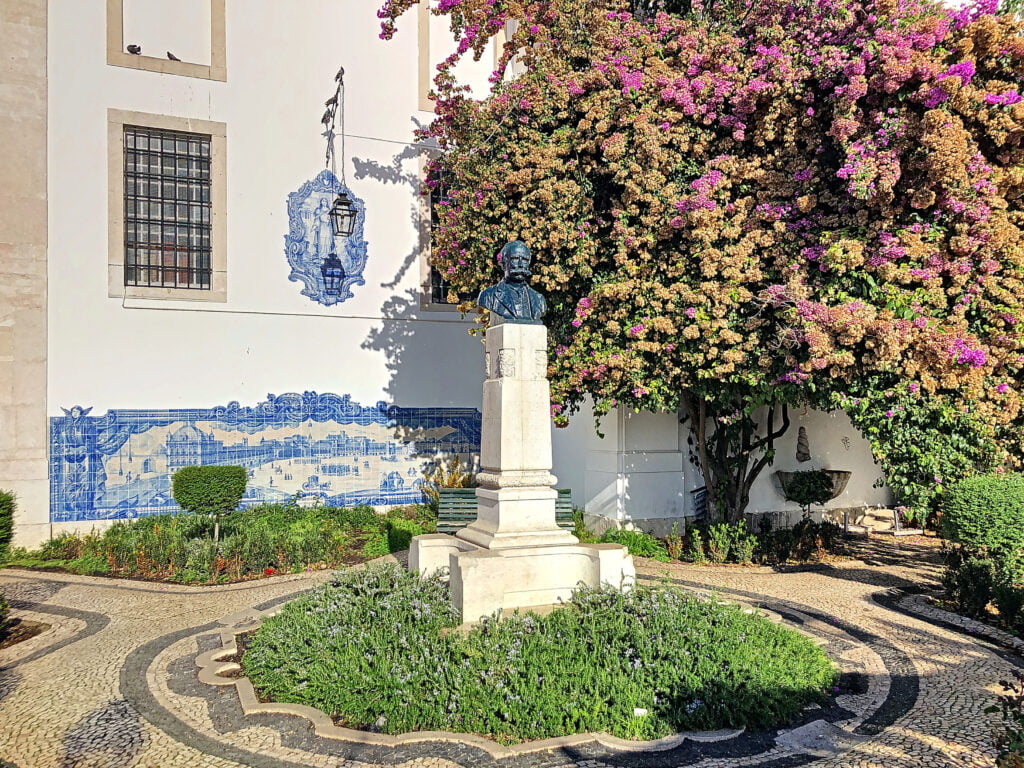 Lisbon - Miradouro de Santa Luzia