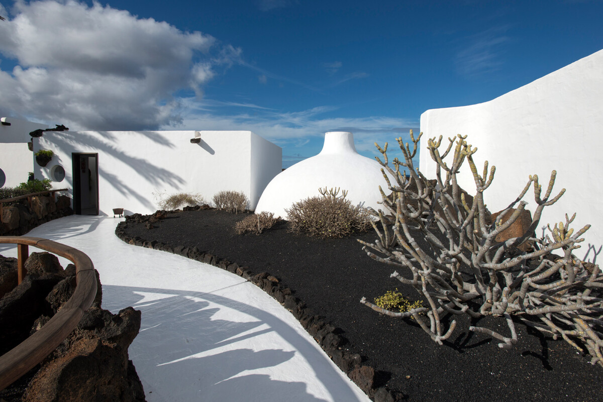 Lanzarote for the whole family: volcanoes, ocean and island charm - Image 5